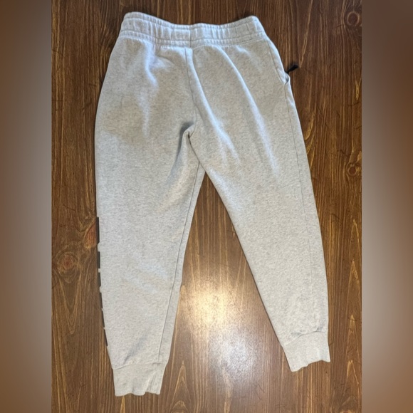 2 Victoria’s Secret Pink Jogger Pants - Picture 10 of 10